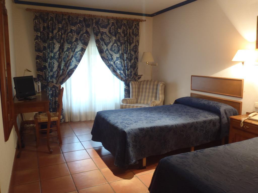 Hotel Hospederia El Convento Miranda de Ebro Εξωτερικό φωτογραφία